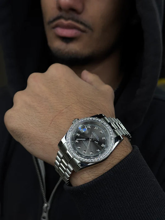 Moonstone Diamond Dial